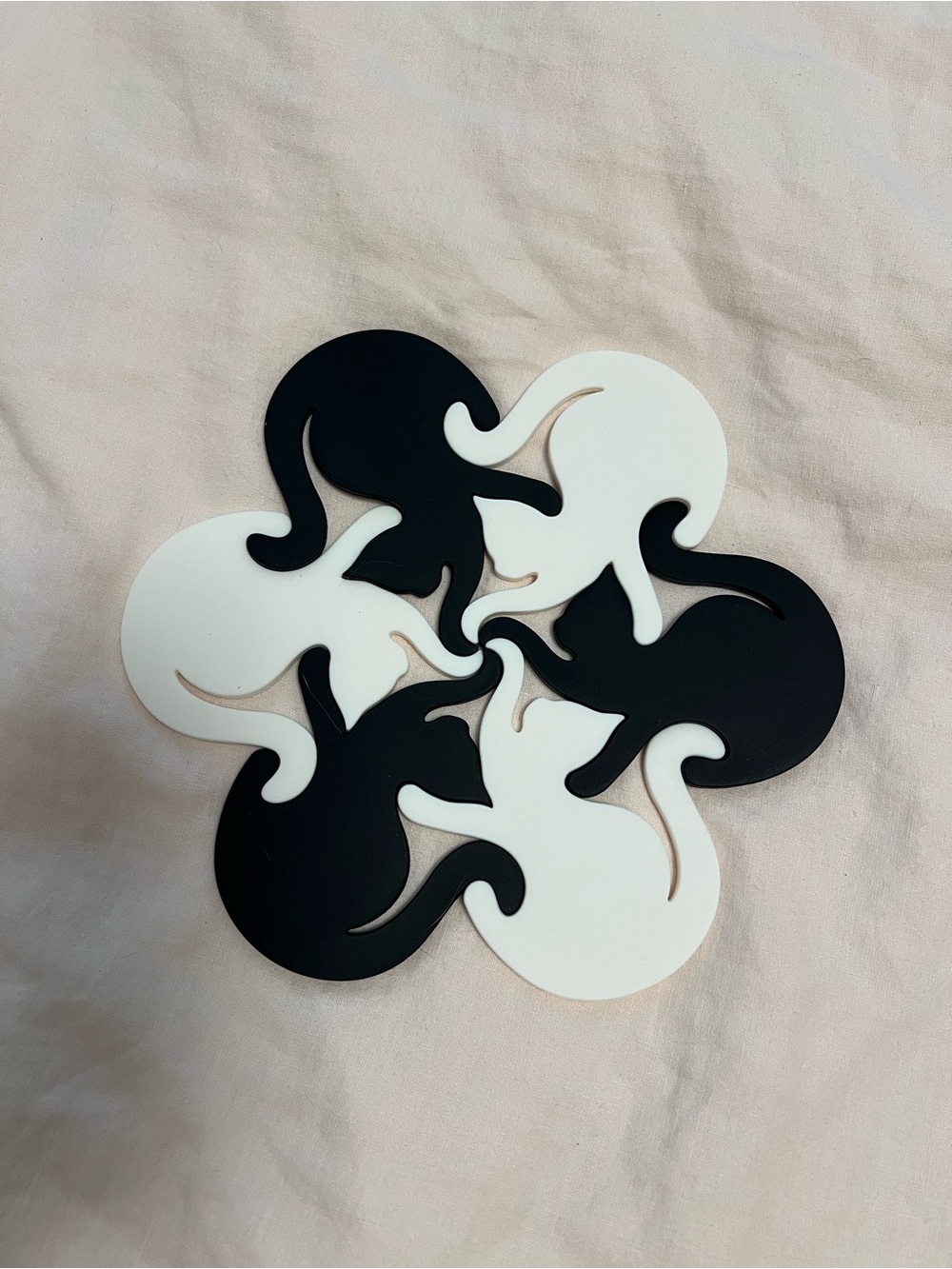 Black & White Interlocking Cat Coasters - Set of 6